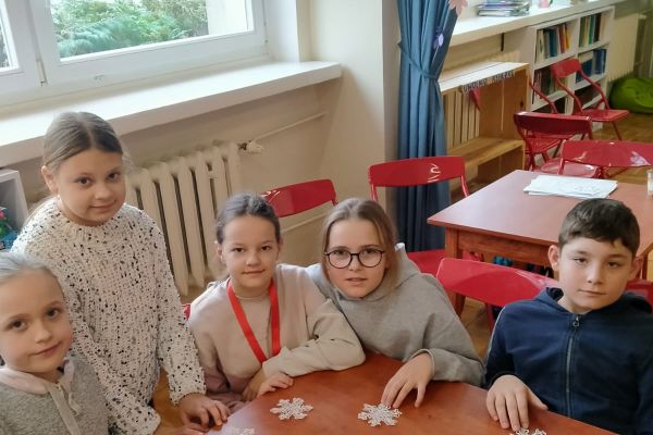 Efekt końcowy - śnieżynki wykonane długopisem 3D