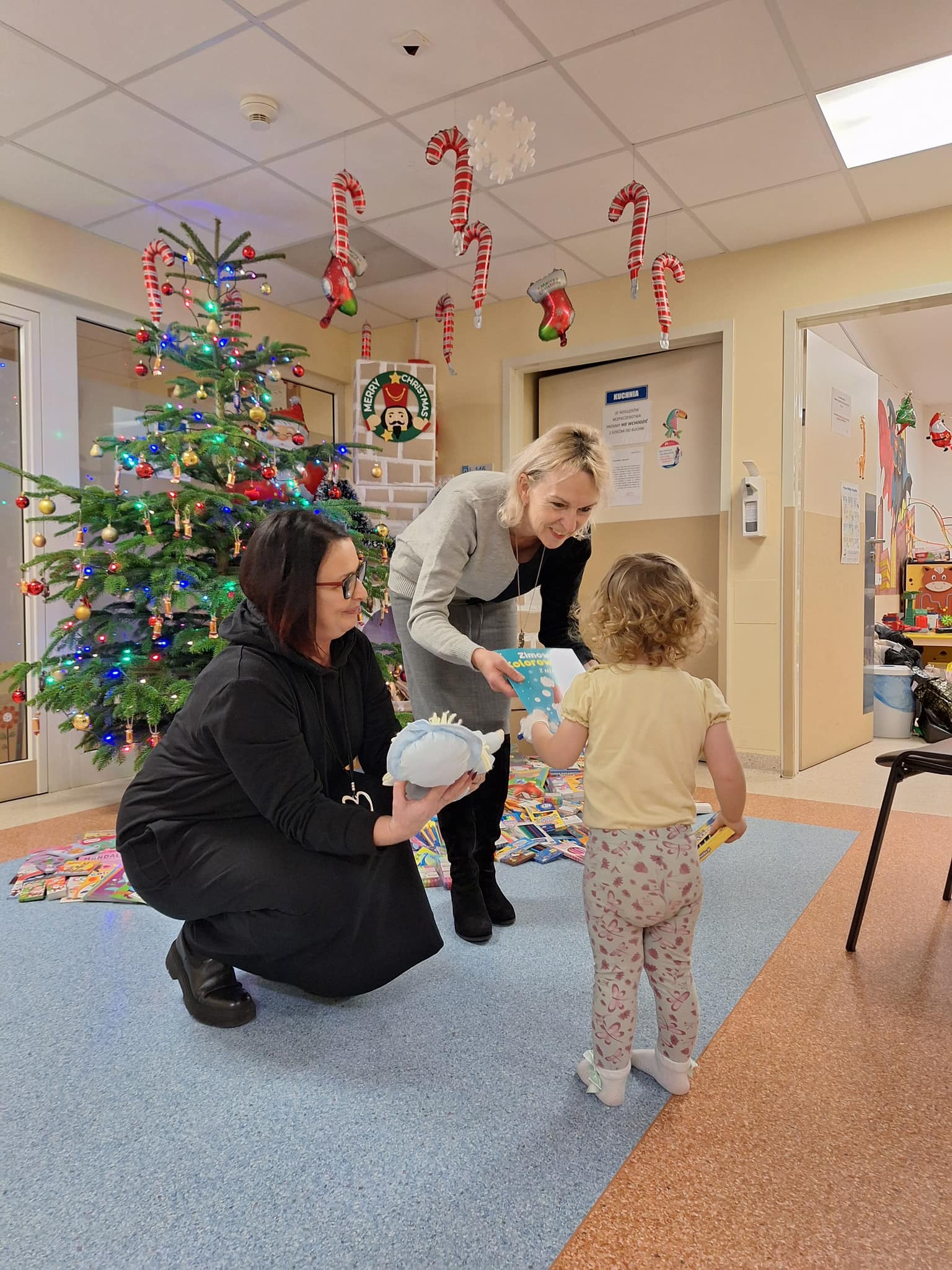 Mikołajki na Oddziale Pediatrycznym słupskiego szpitala