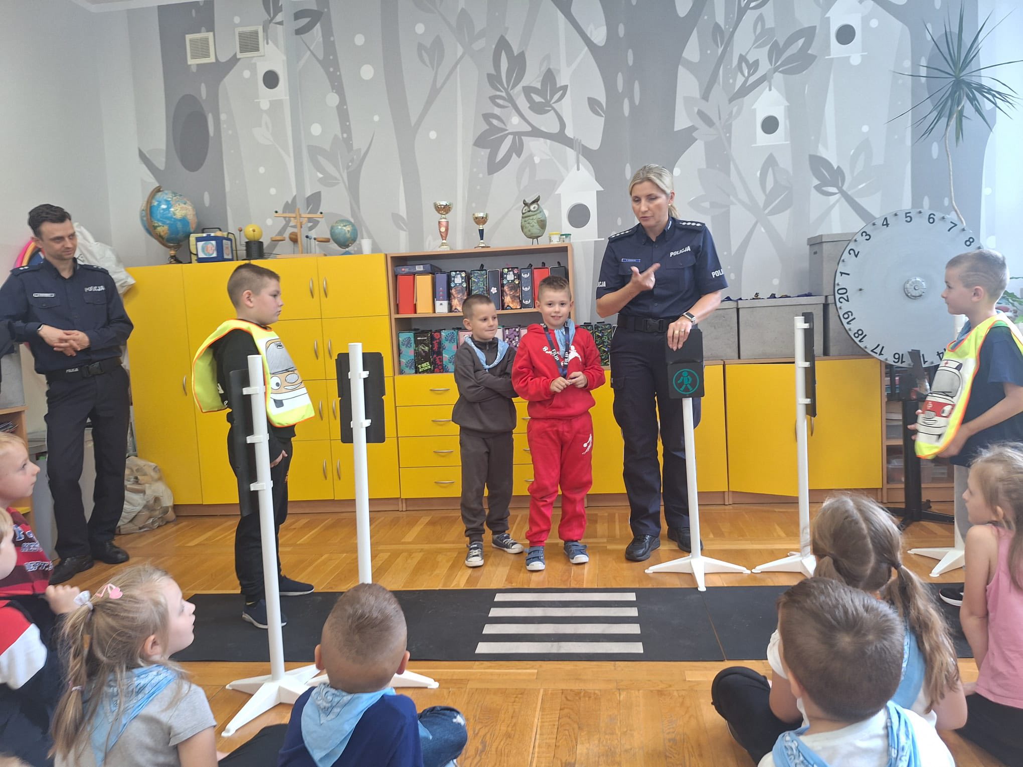 Zajęcia edukacyjne z funkcjonariuszami policji